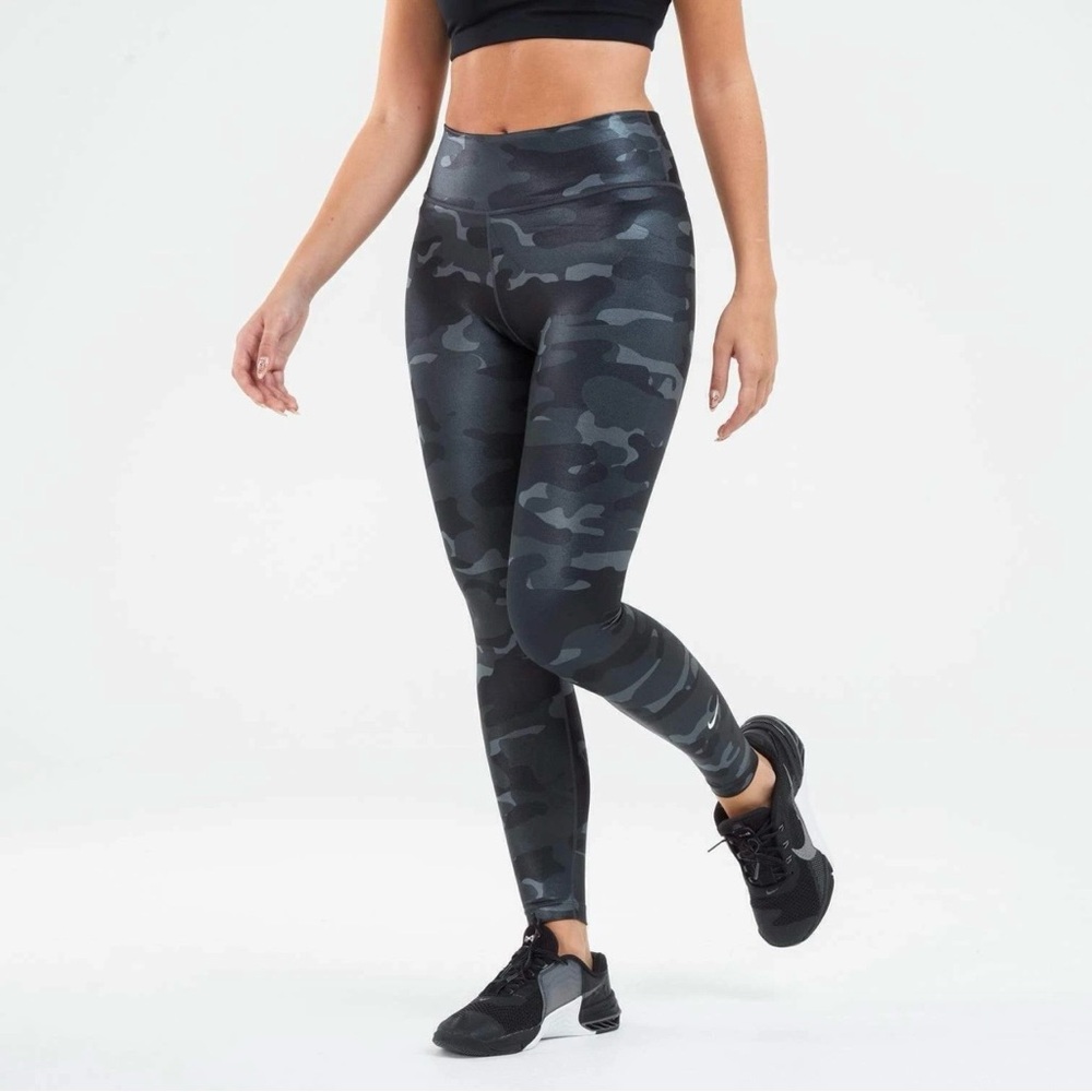 DD4559-070 Nike One Dri-FIT mid Rise tight Fit Camo Training legging SMALL